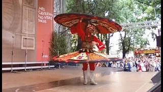 TANOURA Egypt folk dance