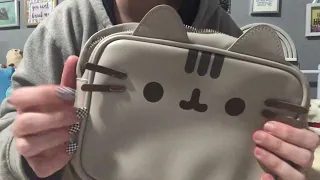 asmr fast tapping on purses with fake nails (no talking)