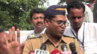 Constable Pramod Tawde Speaking to Media at Azad Maidan, Mumbai