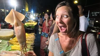 DELICIOUS Thai Street Food at Chiang Mai’s Sunday Night Market