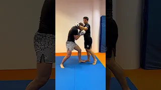 Easiest MMA Takedown ever - Close Distance Clinch Knee Strike Ko Soto Gake Advanced Fighting Short