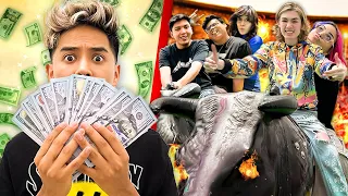 ¡QUIEN MÁS DURE EN EL TORO MECÁNICO GANA $10,000! / Luis Méndez