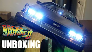 Hot Toys Back to the Future Part II 1/6 Delorean Time Machine Unboxing