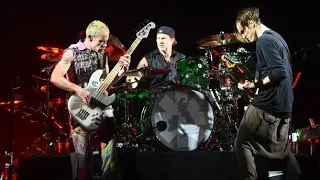 Red Hot Chili Peppers Live Watchalong - Manchester, England 15th December 2016