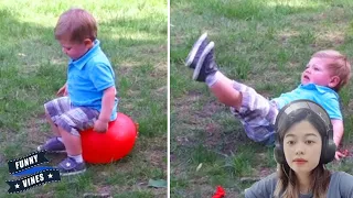 Popping Balloons Pop - Hilarious Baby Playing With Balloons || Funny Vines