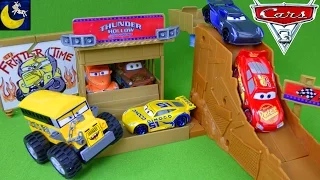 Disney Cars 3 Toys Thunder Hollow Speedway Challenge Playset Lightning McQueen Storm Diecast Toys