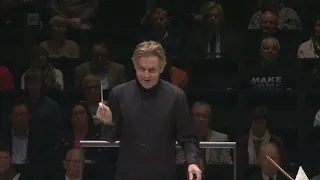 Stravinsky Le Sacre du printemps Esa-Pekka Salonen Finnish Radio Symphony Orchestra