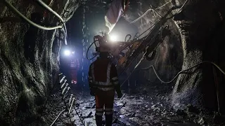 Взрыв на шахте в Караганде. 16 горняков погибли сразу, 31 человек пропал без вести