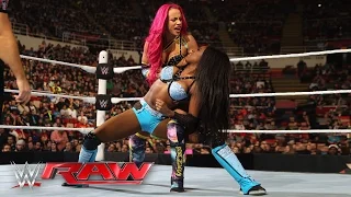 Sasha Banks vs. Naomi: Raw, 22. Februar 2016