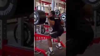 Nick Chubb 495lb Squat #shorts