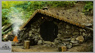 12 Days Bushcraft Solo | Alone in the forest | House underground | The Hobbit House