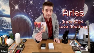 Aries ♈️ They only want to be with you 😲🥰 Theyre ready to build a future with you! 😍💌🧩❤️