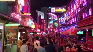 Sexy Girls in Soi Cowboy, Bangkok