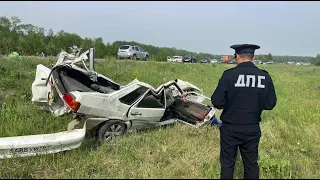 Лобовая с фурой: момент смертельной аварии на трассе Екатеринбург-Курган