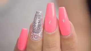 Easy Summer Nail Art | April Ryan | Red Iguana