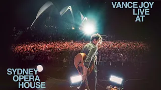 Vance Joy - Lay It On Me (Live at Sydney Opera House)