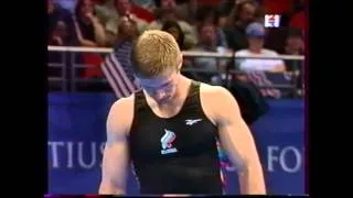 Alexei NEMOV (RUS) vault - 2000 Sydney Olympics EF