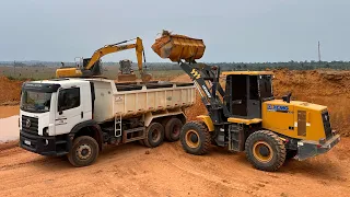 EQUIPE DO CASCALHO! DUAS CARREIRAS E UMA ESCAVADEIRA NO CARREGAMENTO.parte 01.   #trabalho #xcmg