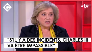 Charles III : un roi au milieu des manifs ? - Anne-Elisabeth Moutet - C à Vous - 23/03/2023