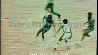 Atlanta Hawks Defeat New York Knicks 98 - 90 (March 20, 1973)