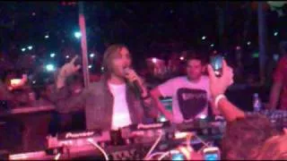 David Guetta plays 'Gettin over you' LIVE @ ECHOES (Riccione) 16/08/10