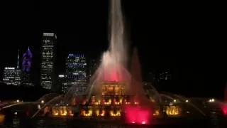 Beautiful Buckingham fountain at Grant Park, Chicago, IL