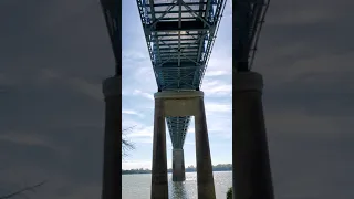 Flying cars under Brookport Bridge Illinois ohio river Paducah Ky hwy 45