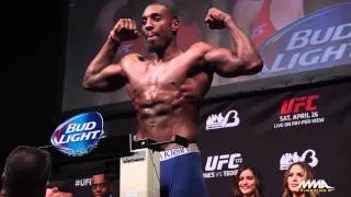 UFC 172 Weigh-Ins: Phil Davis vs. Anthony Johnson