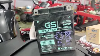 XMAX250 - battery change