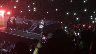 Chris Brown - Yo (Excuse Me Miss) (Party Tour) New Jersey: April 1, 2017