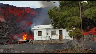 Lava Flow Takes Down House - La Palma Volcano does not stop, Oct 27th