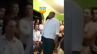 Ir Ademilson de Igaraçu do Tietê canta hino CCB em africano 🙏🏻 #shorts