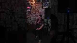 Valerie sings I will always love u