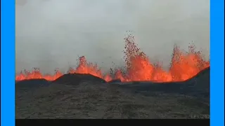 VOLCANO ERUPTS FOR THE FIFTH TIME IN SOUTH WESTERN ICE LAND.