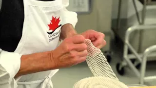 DIY Butcher Skills: How to tie Roast like a pro (Netting vs Tying Roasts)