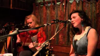 Aisling Urwin Ft. Clare Sands~ "Siúil a Rúin"