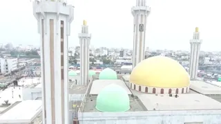 Grande Mosquée Massalikoul JinanE vue aérienne par drone professionnel