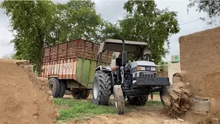 ट्रैक्टर ने दिवार तोड़ दी Eicher 557 Tractor Full Loaded Trolley with Power