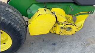 Как  работает пресс-подборщик JOHN DEERE 592