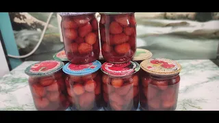 Клубника в собственном соку - заготовка на зиму / Strawberries in their own juice