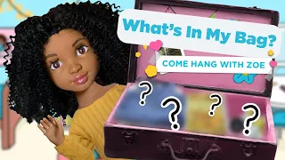 What’s In My Bag? Come Hang with Zoe
