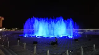 India Chennai Lotus Square Music Fountain/Шоу фонтанов в Индии/Fuente de agua show India