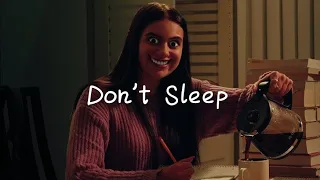 "Don't Sleep" 😱💀💤 short horror film explained in Hindi