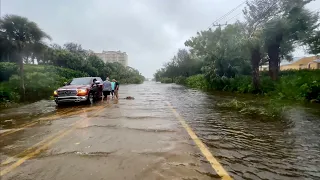 Hurricane Ian’s Rising Storm Surge on Vanderbilt Beach Road in North Naples, FL 09/28/22