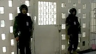 Al-Qaeda behind Iraq jail breaks freeing 500 prisoners