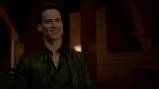 Lucien And Elijah Talk, Aurora Stabs Klaus - The Originals 3x18 Scene