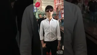 Yang Yang Fans asked him to smile  | 杨洋