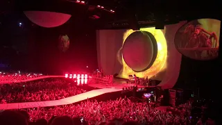 Ariana grande - god is a woman swt Dublin 25/9/19