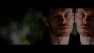 ●Klaus and Anne Boleyn {Crossover } | Running up that hill