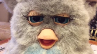 2005 emototronic furby: Dee Ay-koo close up